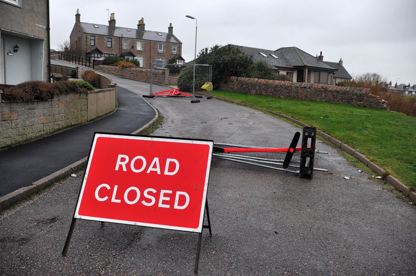 Mackenzie Crescent closed off