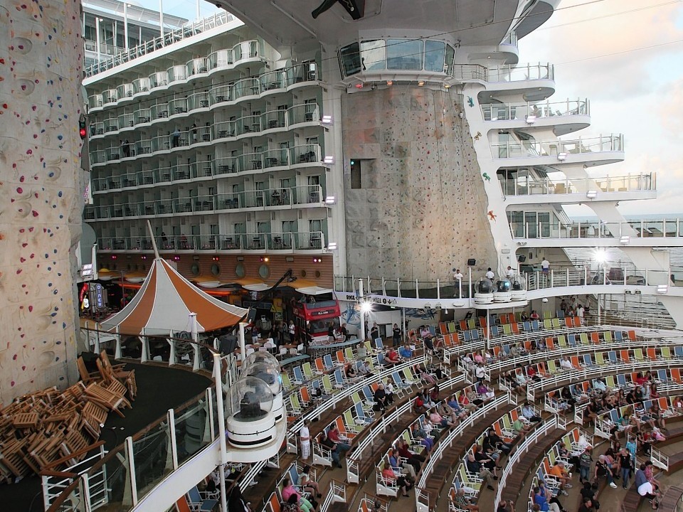 Some of the interior of the vessel, Oasis of the Seas