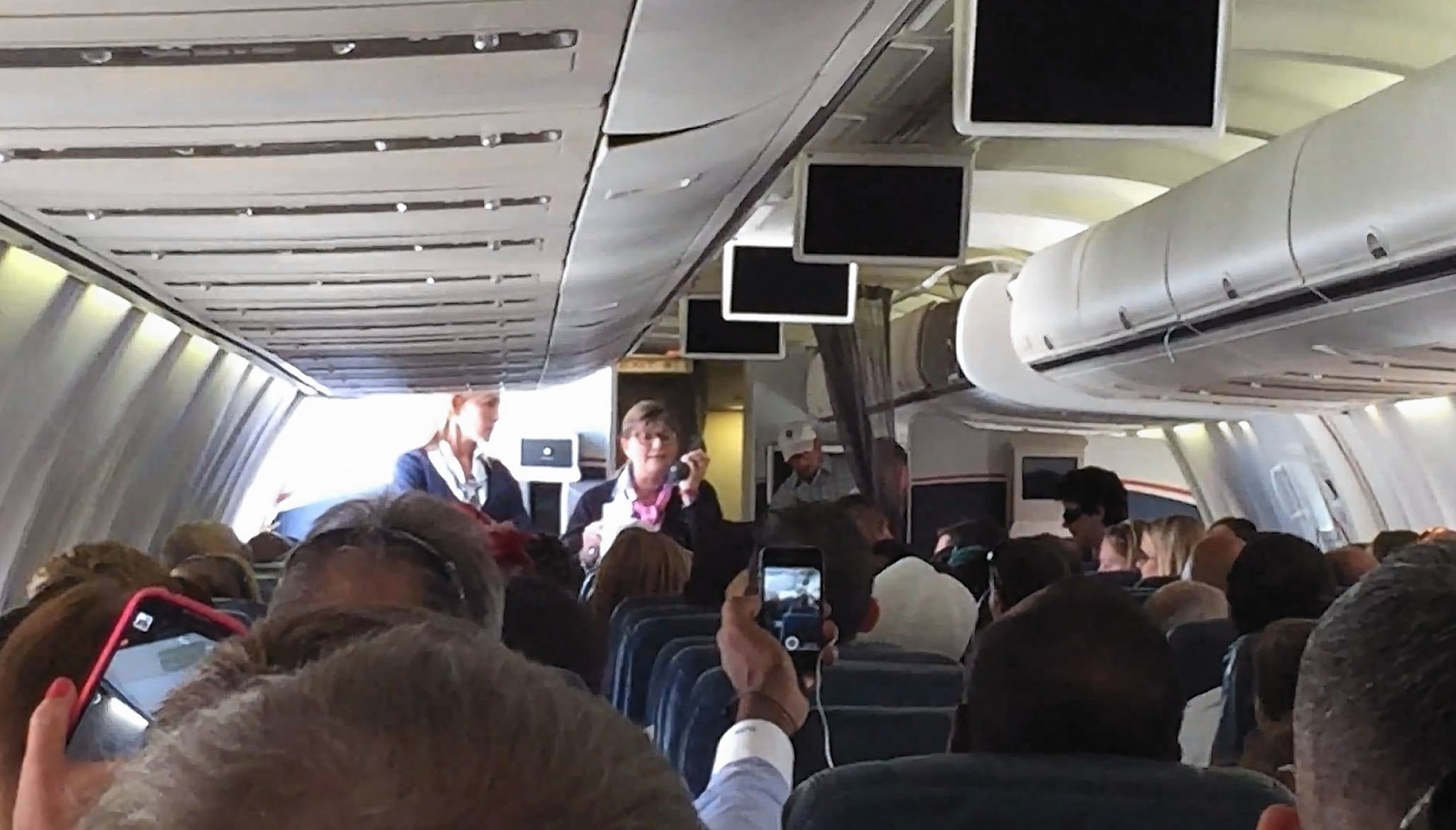 Ebola scare on a US Airways flight