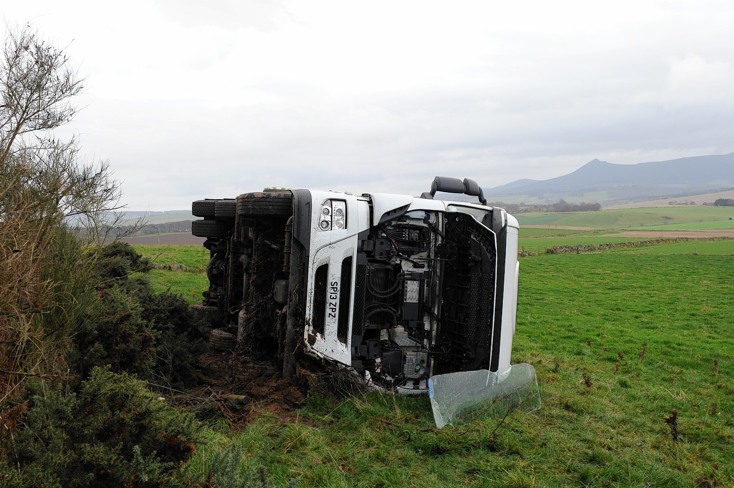 The crashed lorry on the B9001