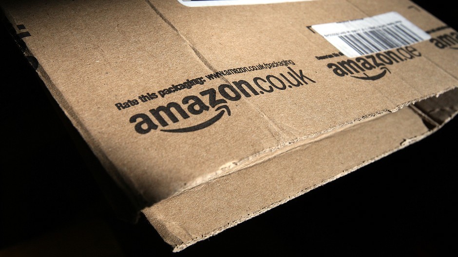 Amazon has signed up to Royal Mail's Local Collect service, expanding its pick-up points across the UK to more than 16,000