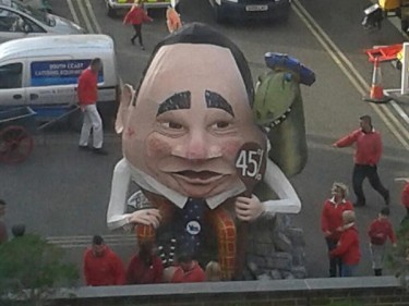 Salmond bonfire