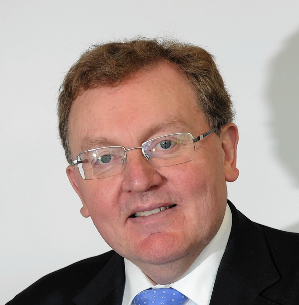 Scotland Office Minister David Mundell has "failed to keep promise" to meet food bank providers.
