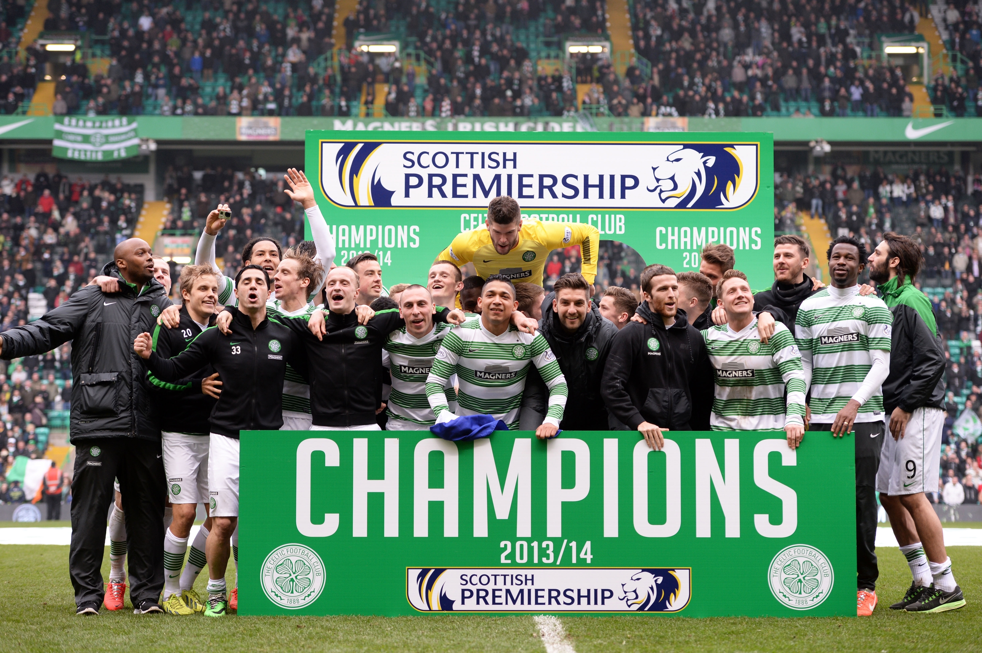 Celtic celebrate winning the league last season