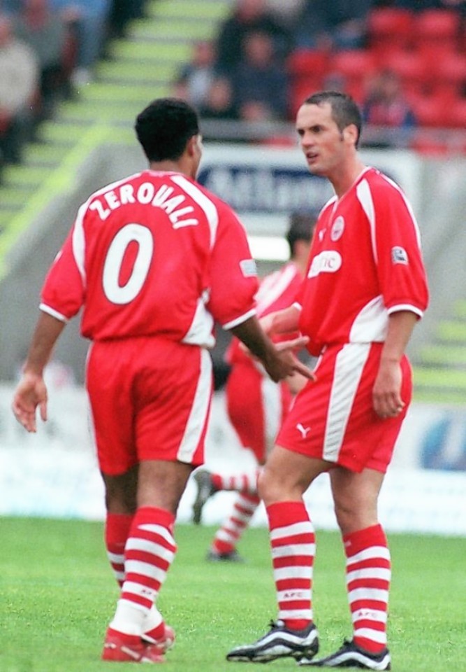 Hicham Zerouali, his number 0 shirt and Robbie Winters. 