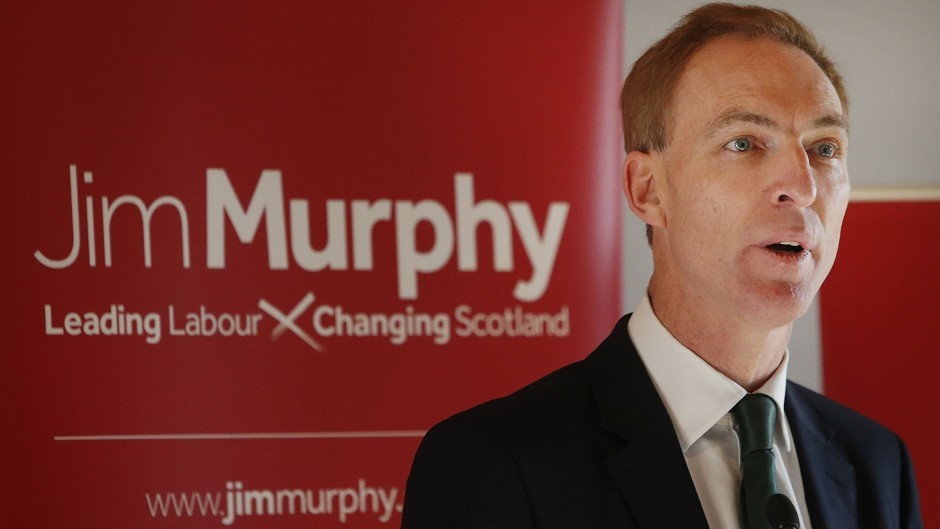 Scottish Labour leader Jim Murphy has hosted the first meeting of his shadow cabinet