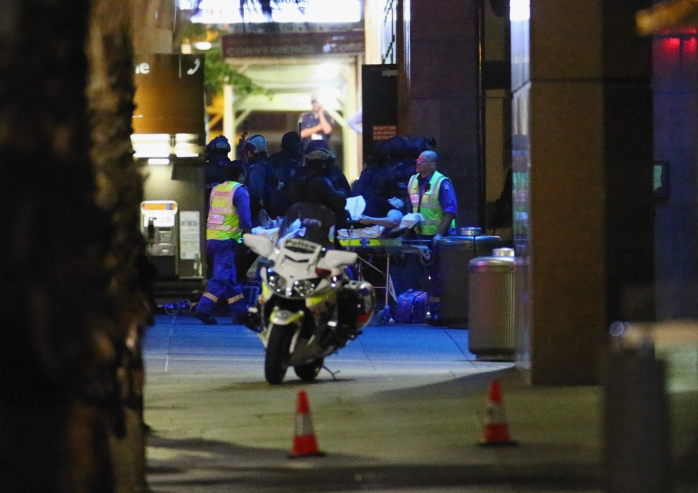 Police bring an end to the Sydney siege