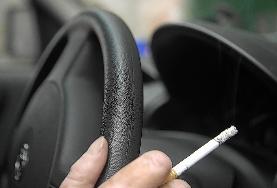 Lib Dem MSP Jim Hume is pushing forward with his members bill to ban smoking in cars when children present.