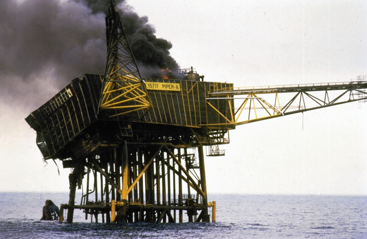 The Piper Alpha tragedy killed 167 workers.