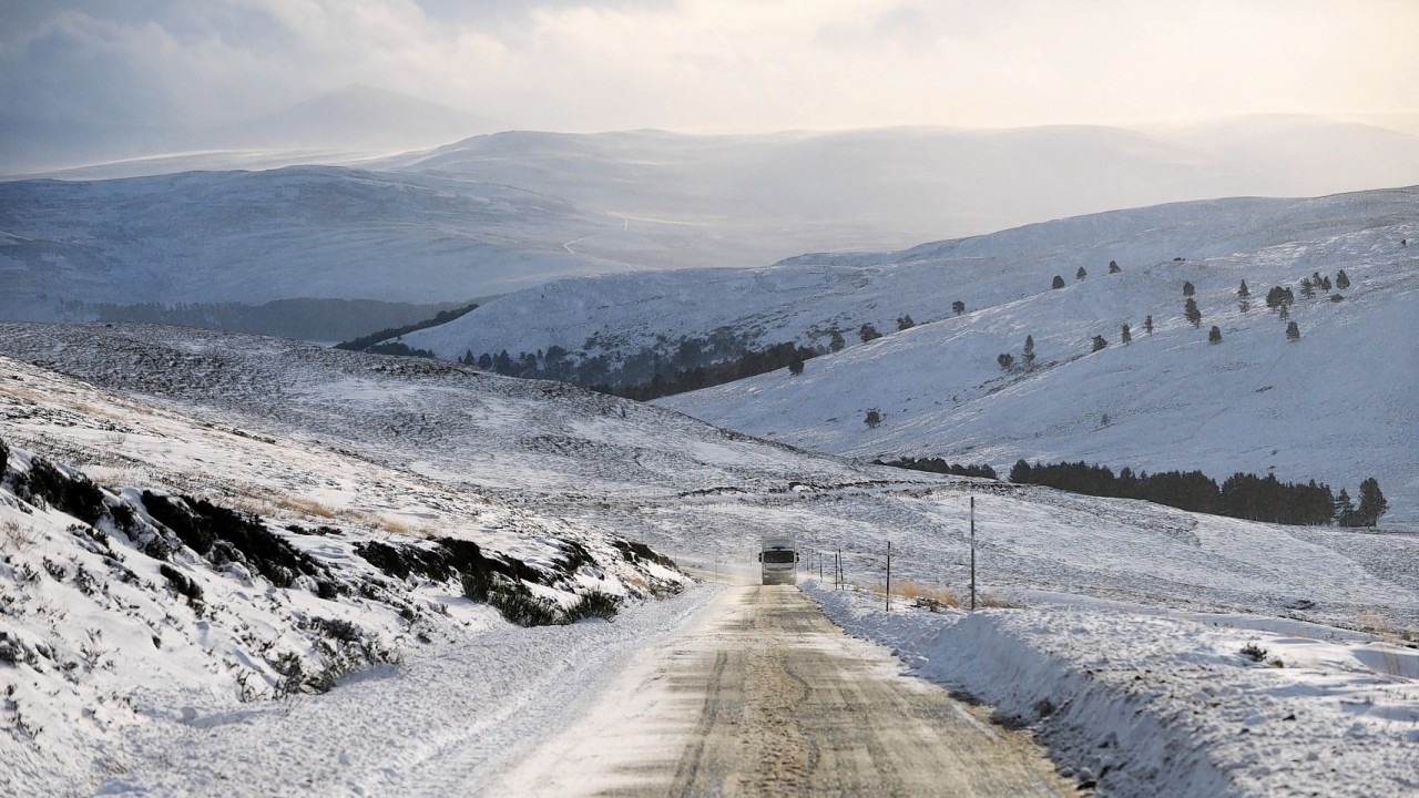 Snow hits Aberdeenshire
