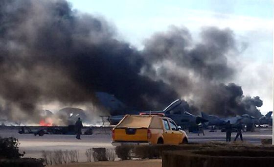 F16 fighter jet crashes at Spanish airbase