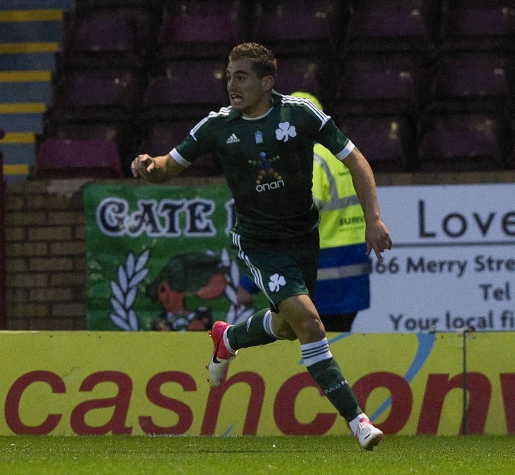 Mavrias celebrates scoring for Panathinaikos against Motherwell 