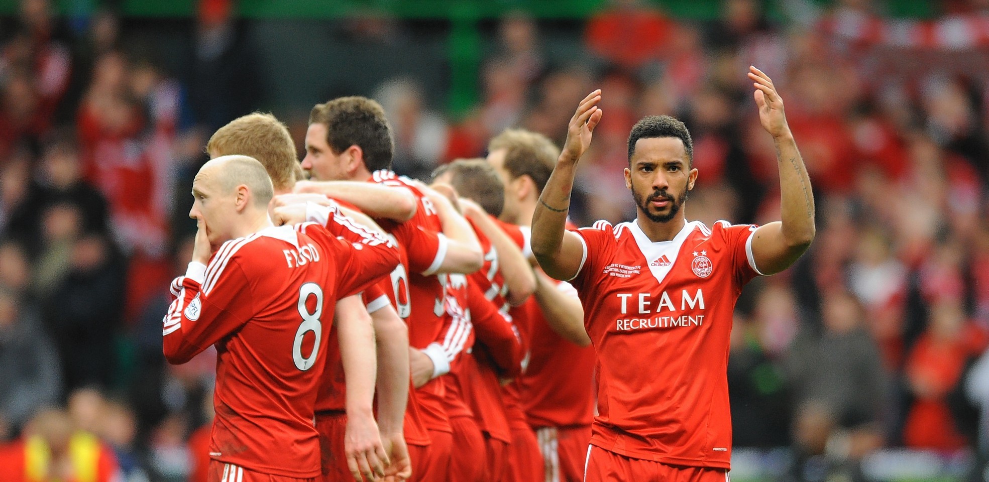 Logan turns to the fans as Aberdeen take cup final penalties