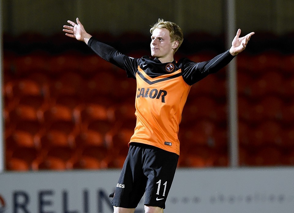 Gary Mackay-Steven could join Celtic this month rather than the summer