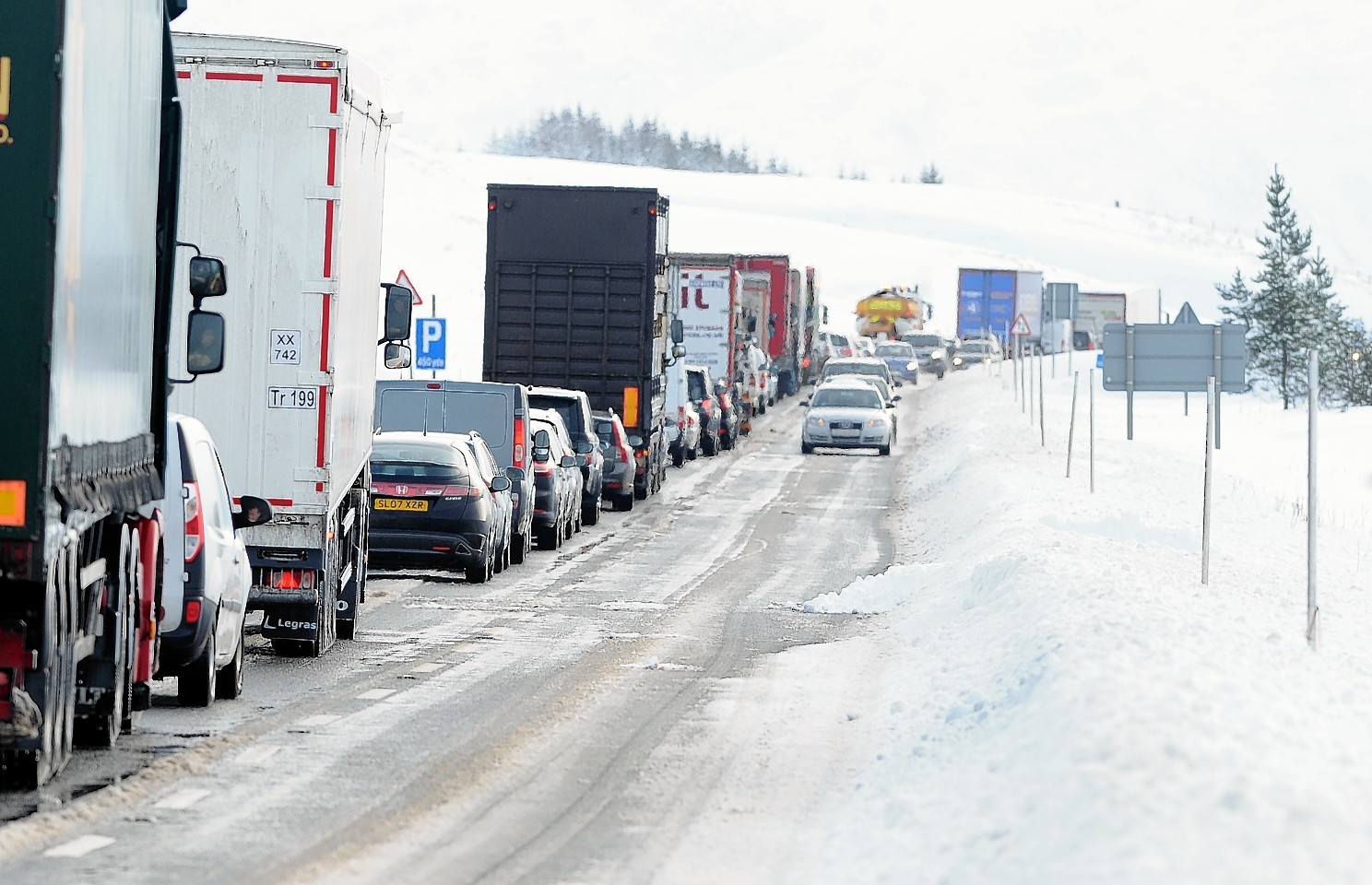 Vehicles forced to queue on the A9 during severe weather