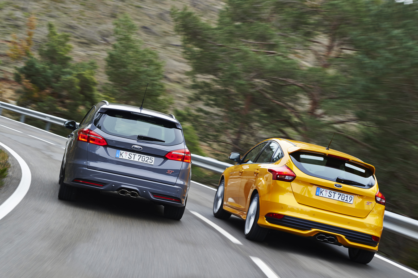 2015 Ford Focus ST hatchback and Wagon