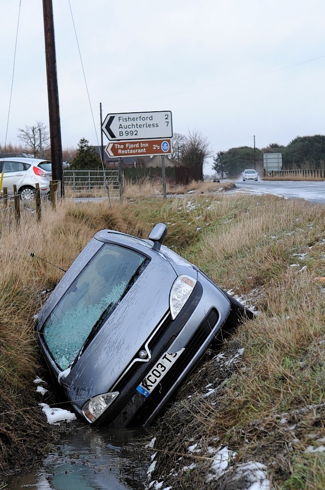 A920-Oldmeldrum-crash.jpg