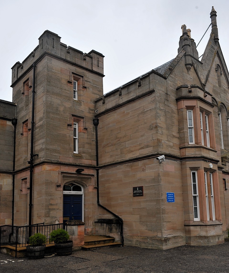 Dingwall Sheriff Court closed in 2015