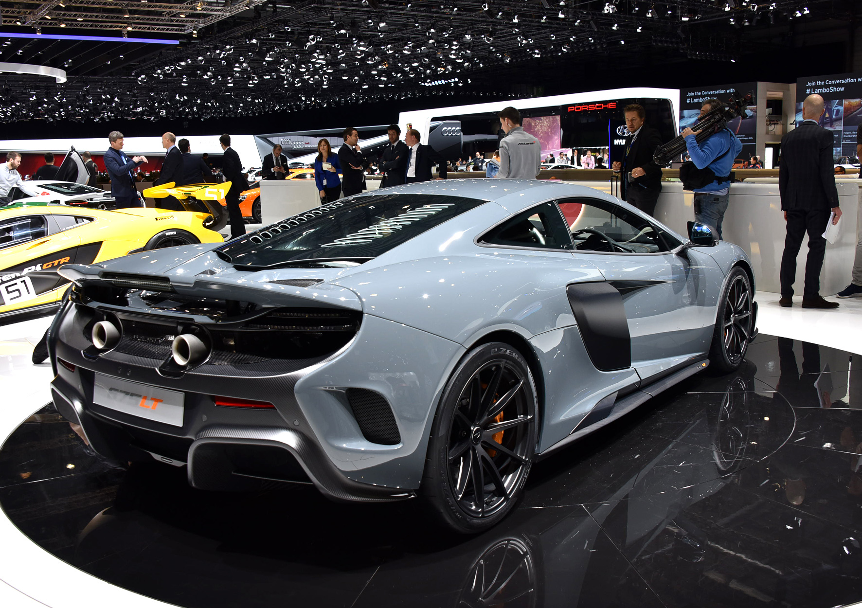 2015 Geneva Motor Show: McLaren 675LT