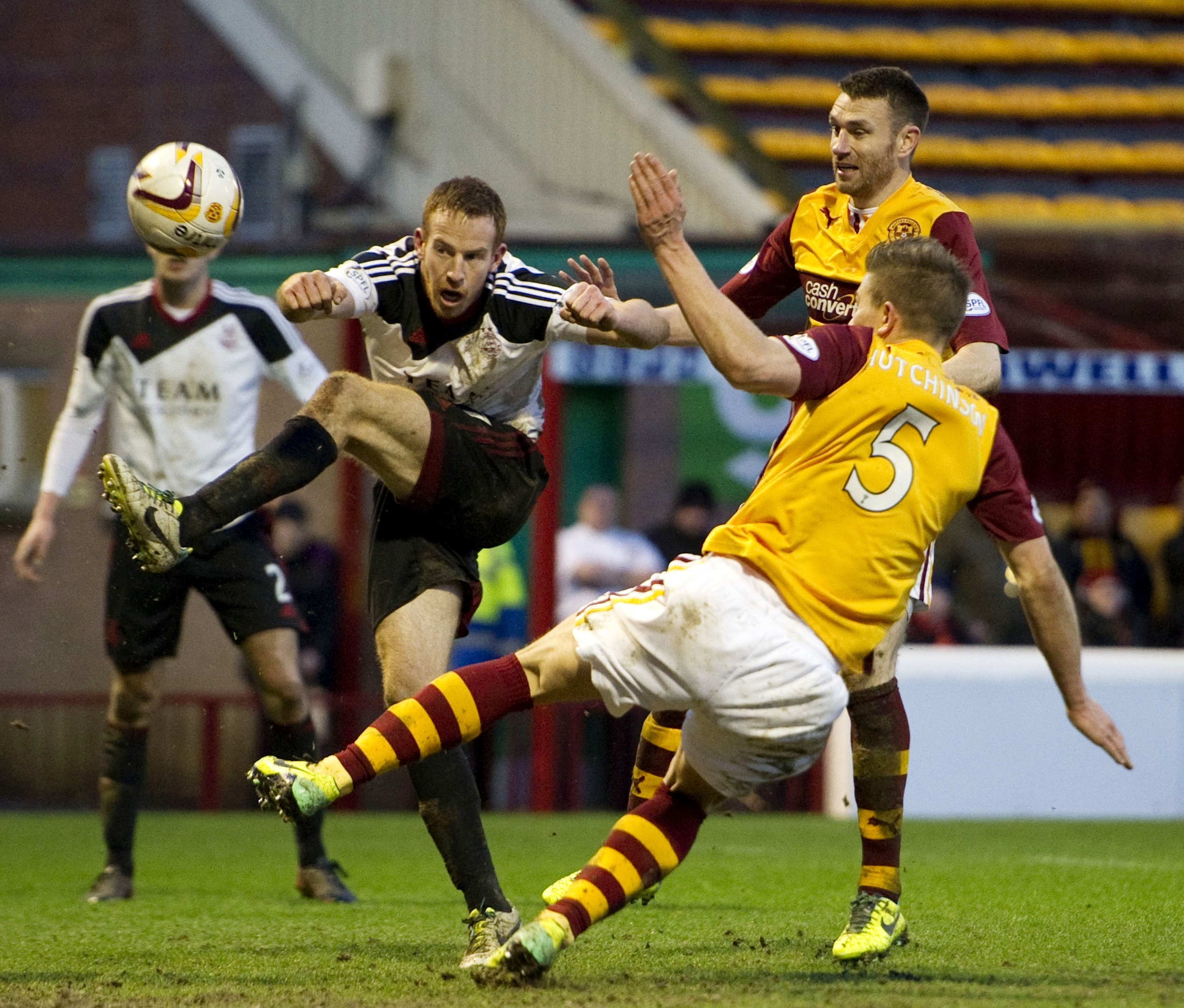 Adam Rooney will try to add to his 23 goals for the season this evening against Motherwell