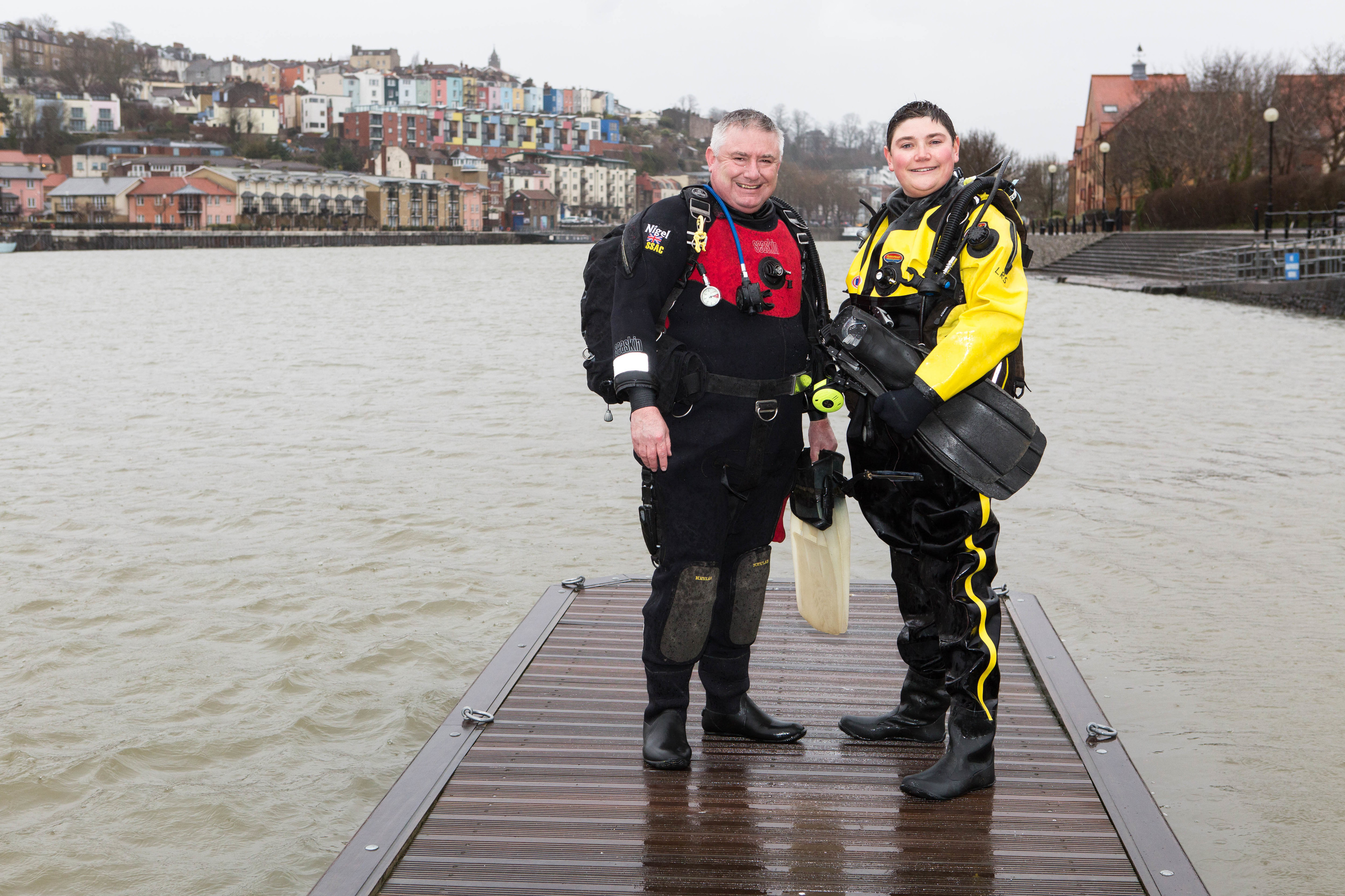 British Sub Aqua Club divers Nigel Braybrooke and Leon Smith are seeking the family of a north-east captain whose ship was torpedoed in WW I.