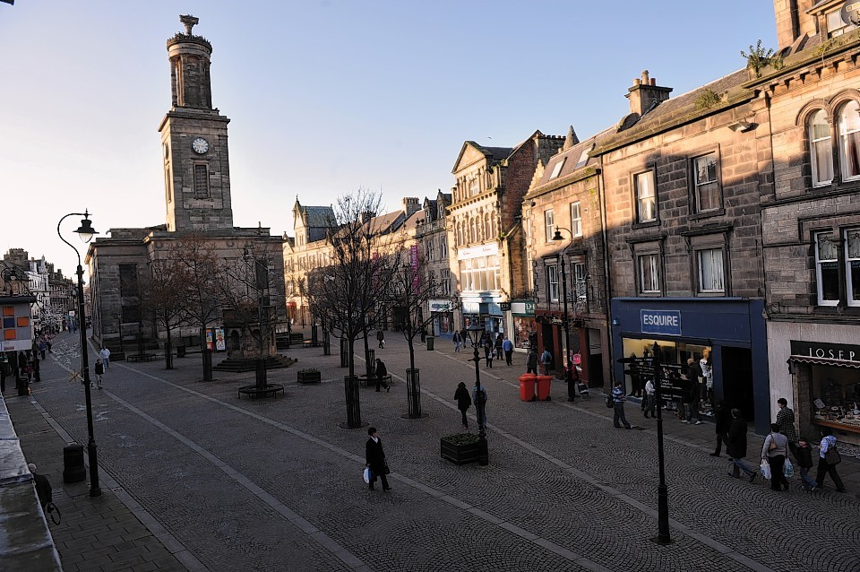 Elgin town centre is set to have a brand new statue