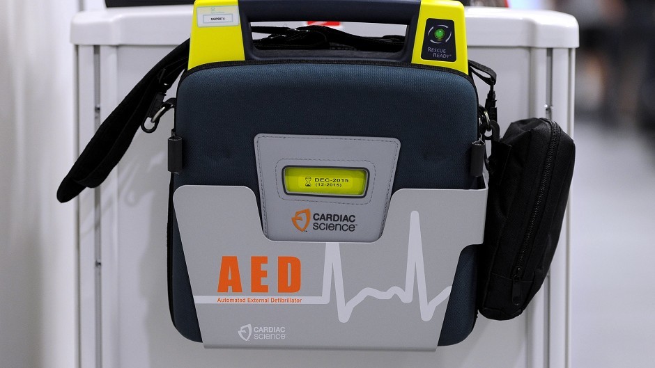 Public access defibrillator