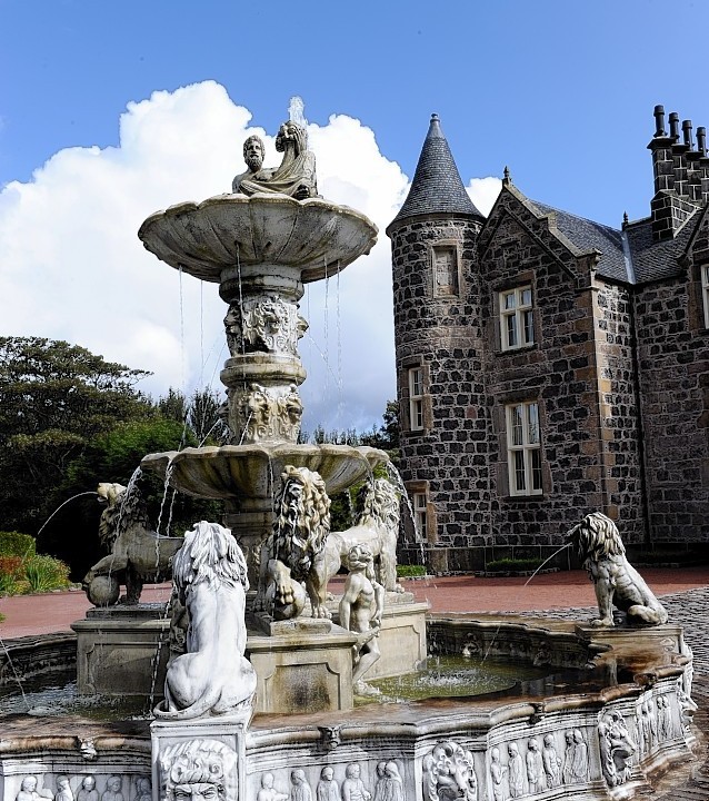 Guests are greeted by this stunning fountain when they visit The Macleod House