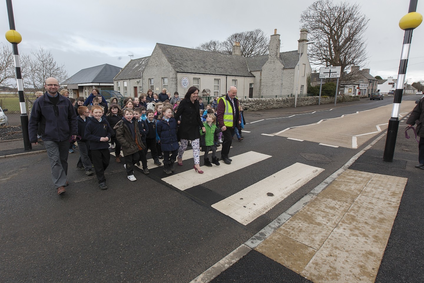 The crossing outside Watten Primary School