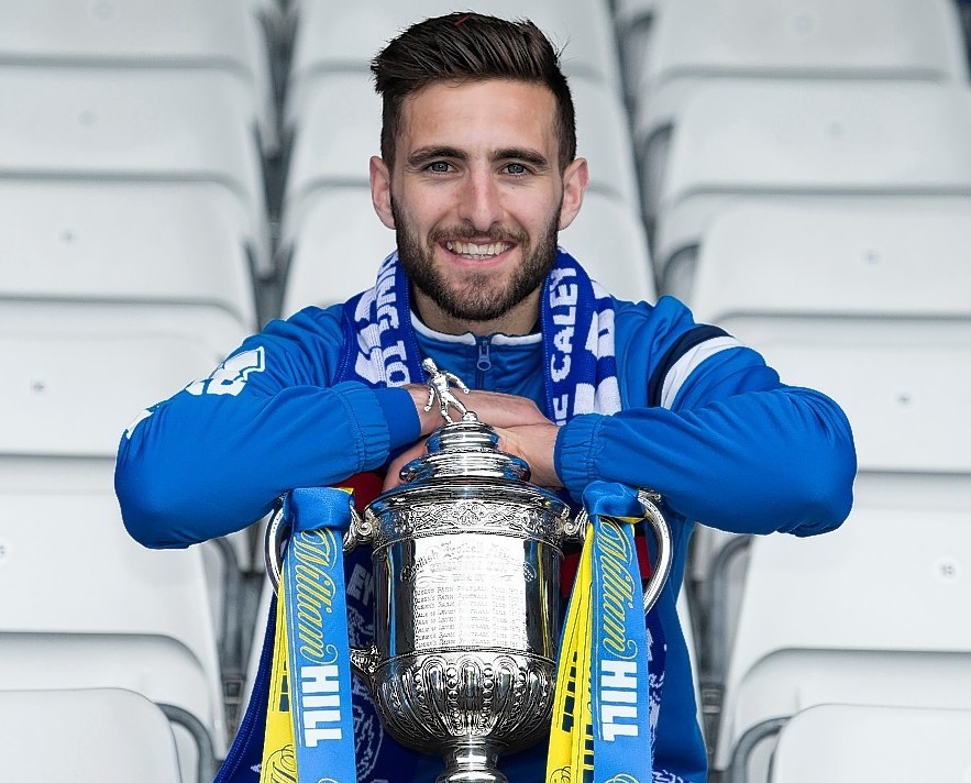 Caley Thistle captain Graeme Shinnie wants to get his hands on the Scottish Cup later this month