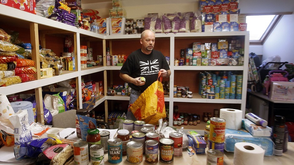 The rise in use of food banks has been linked to low incomes and zero hour contracts.