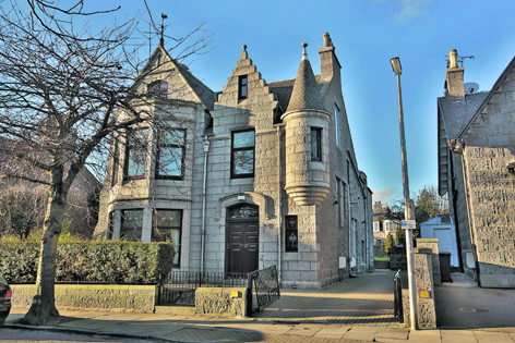 Number 14 Hamilton Place, Aberdeen, is a magnificent detached listed Victorian villa