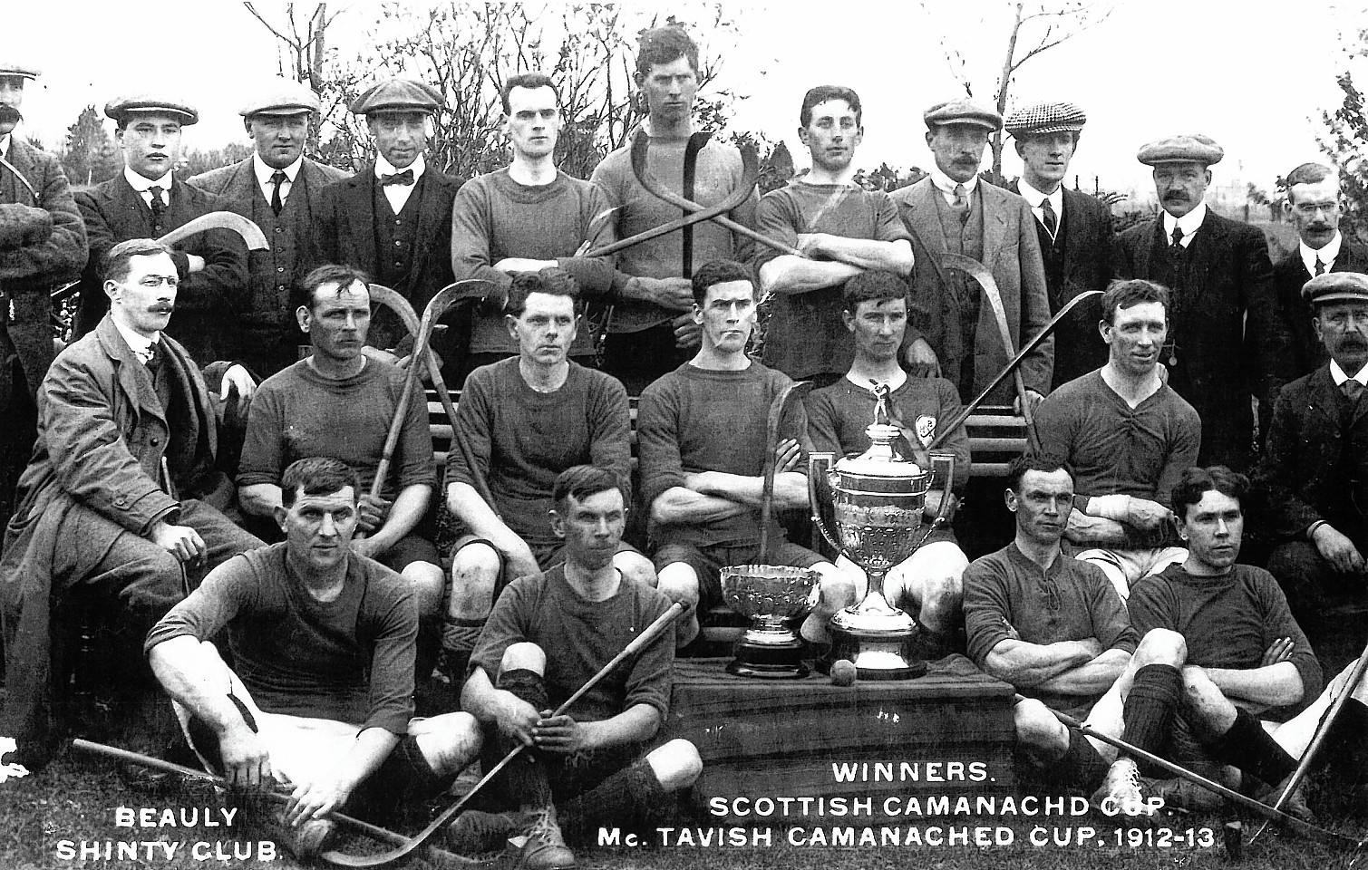 Beauly Shinty Club,
winners of the Camanachd Cup in 1912-13