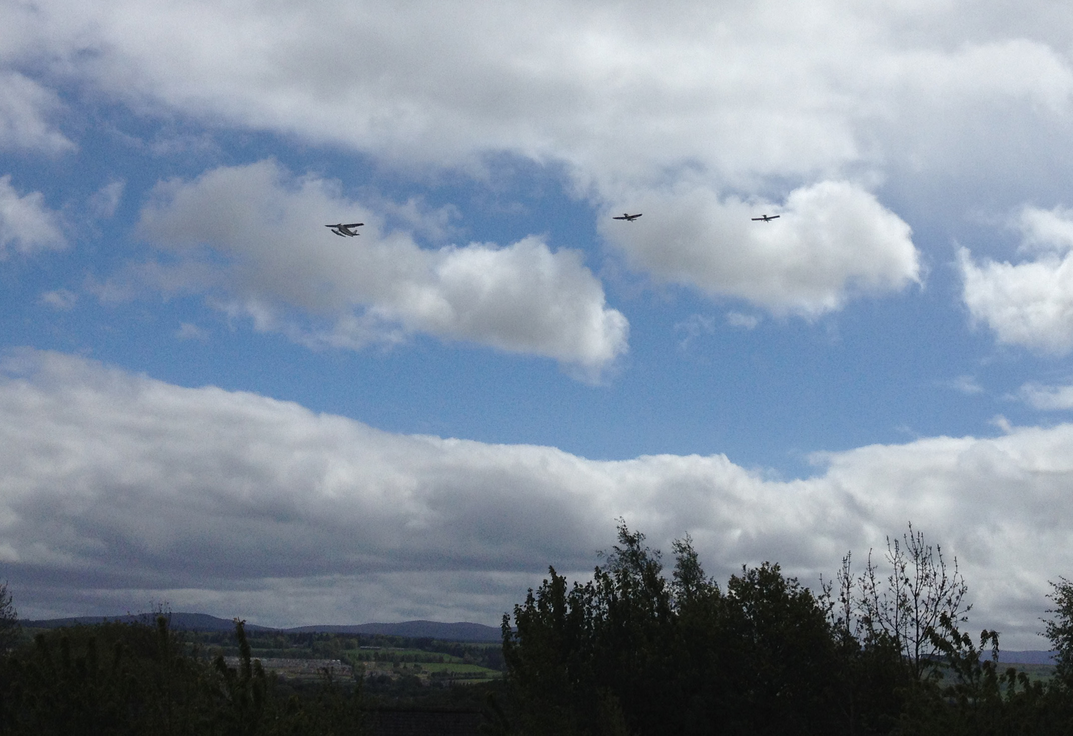 The three planes believed to have flown under the Kessock Bridge 