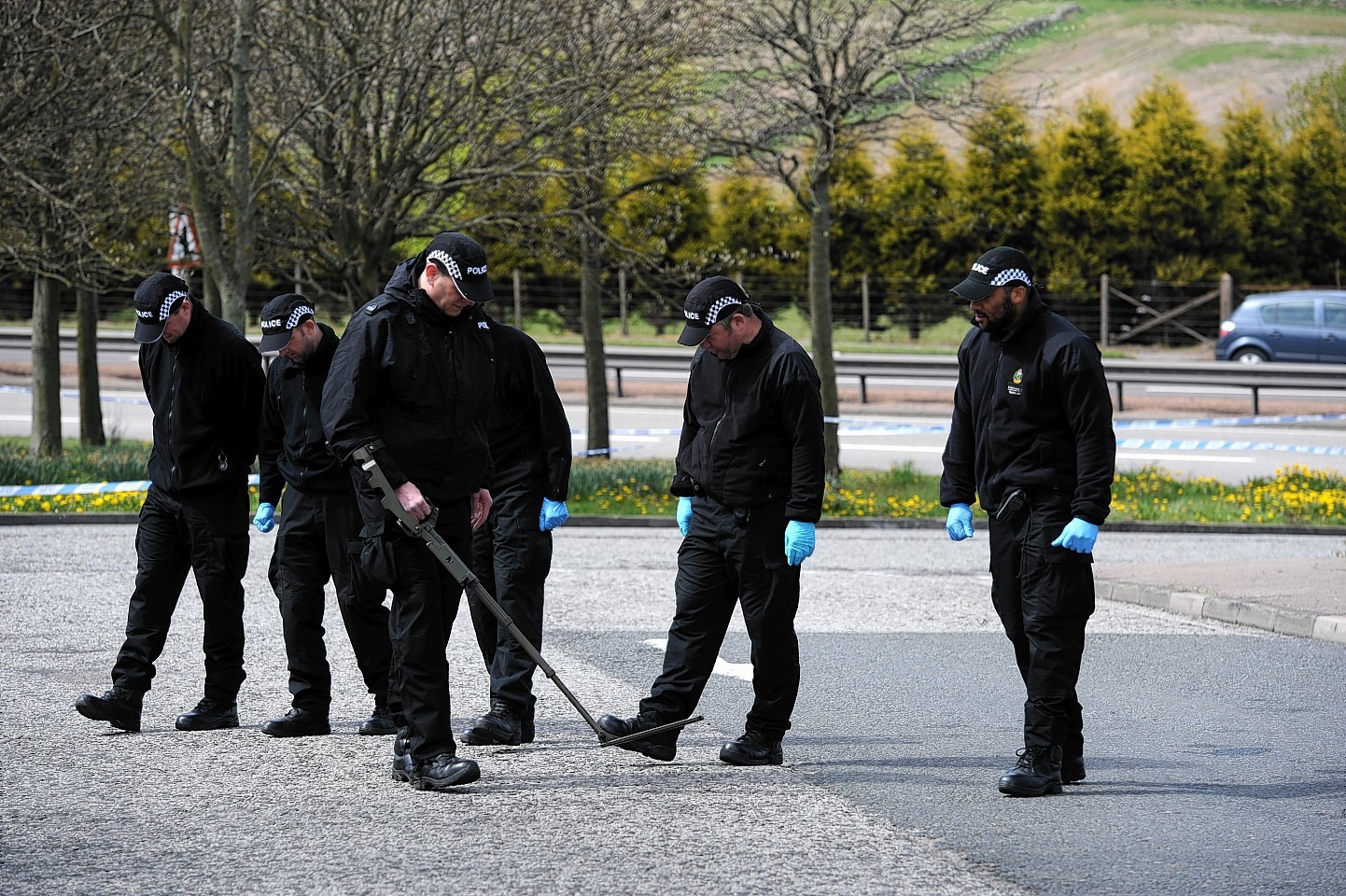 Police search the land at Nigg Way, Aberdeen.
Picture by Kenny Elrick