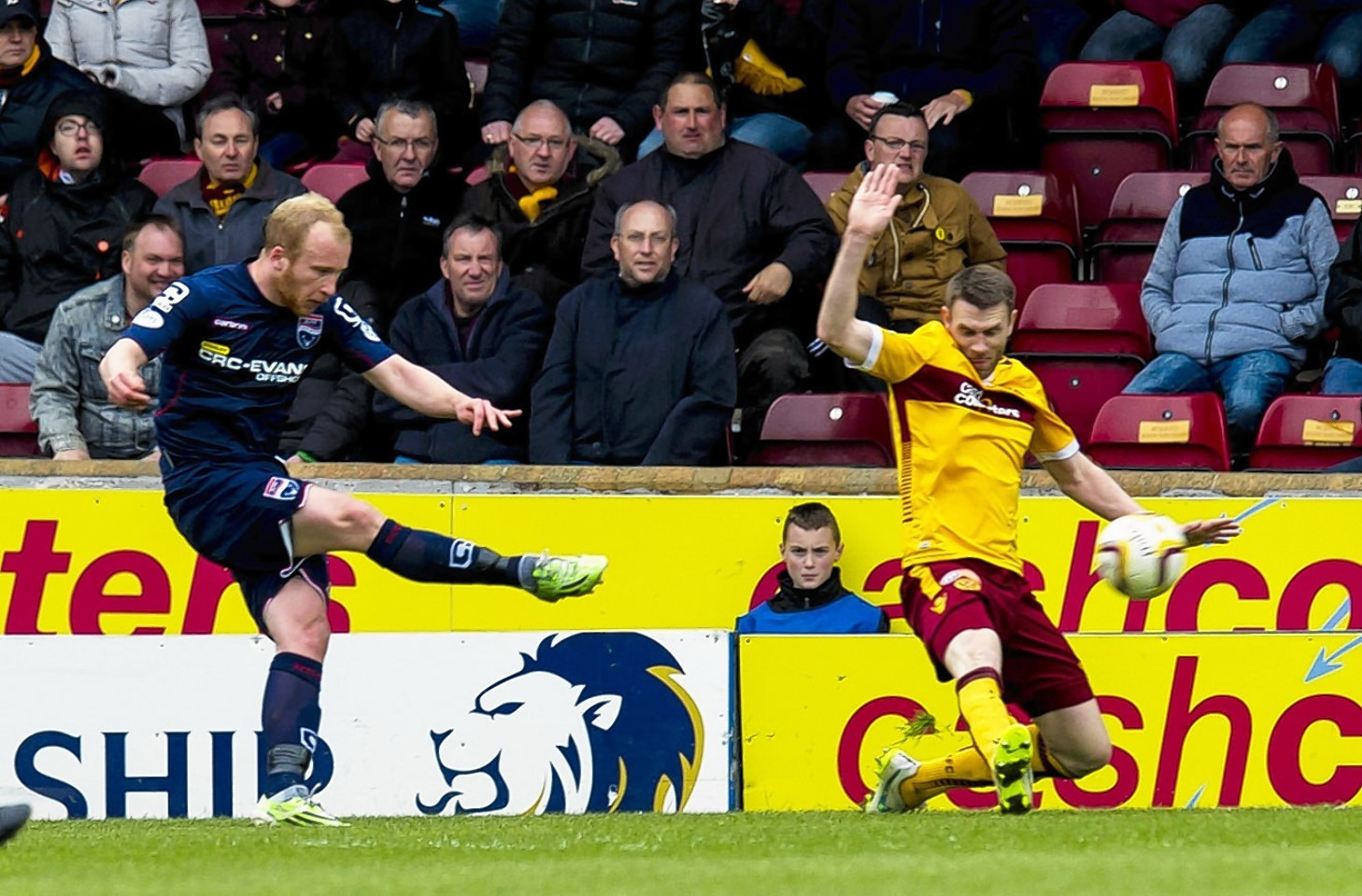 Boyce fires home against Motherwell