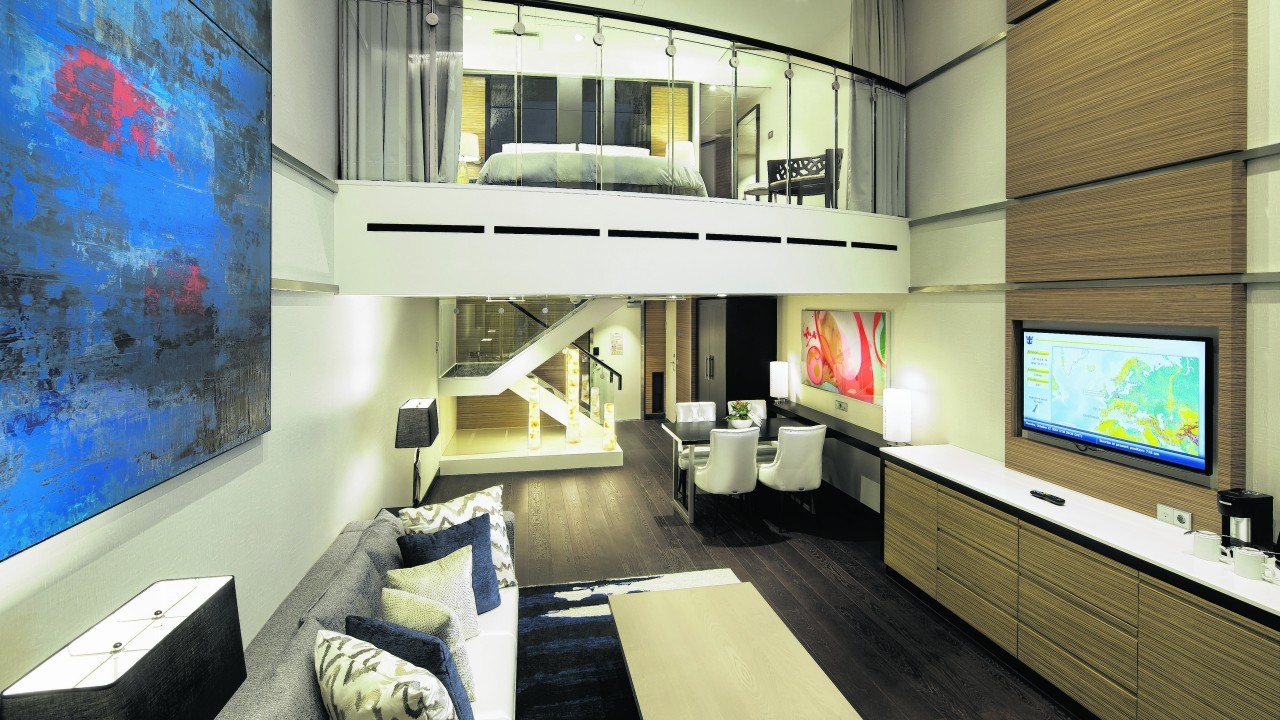 Sky Loft Suite with Balcony Cat. SL - Room #8722 Deck 8 Aft Starboard
Quantum of the Seas