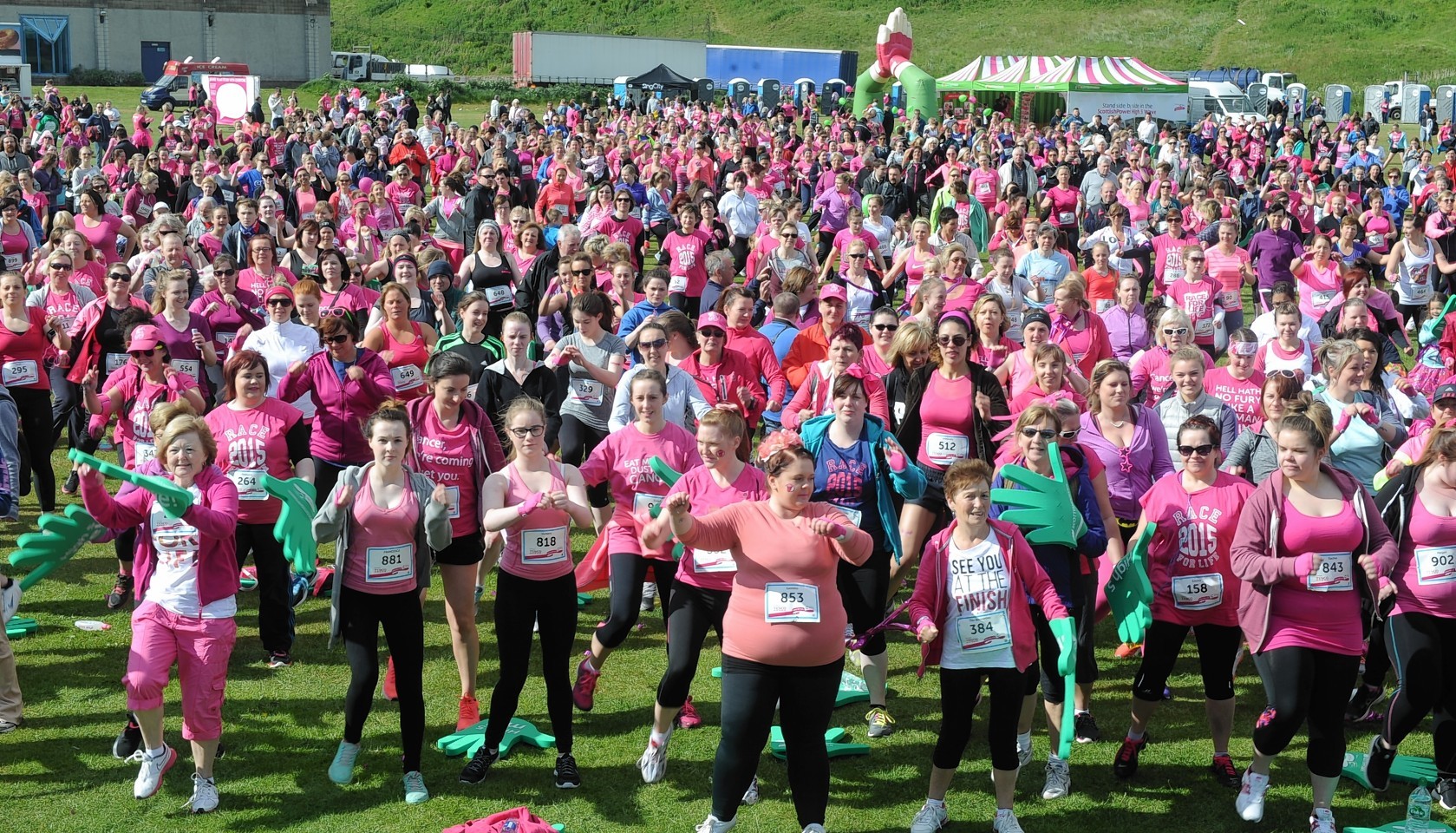 Thousands of women take part in Race for Life Aberdeen