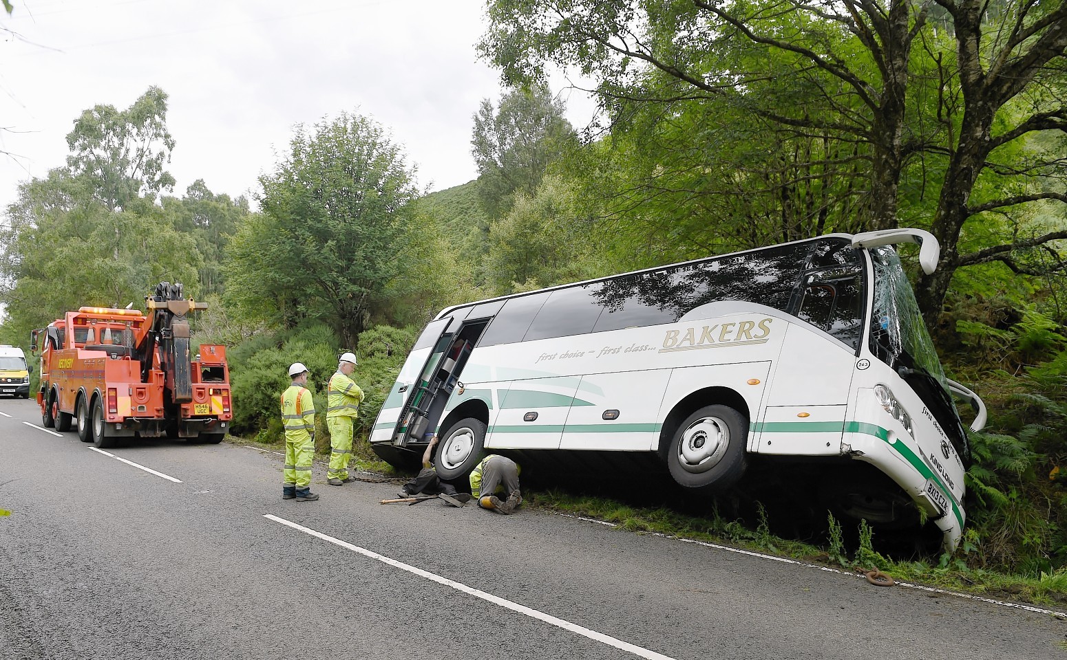 Bus crash on the A82 Fort Augustus road