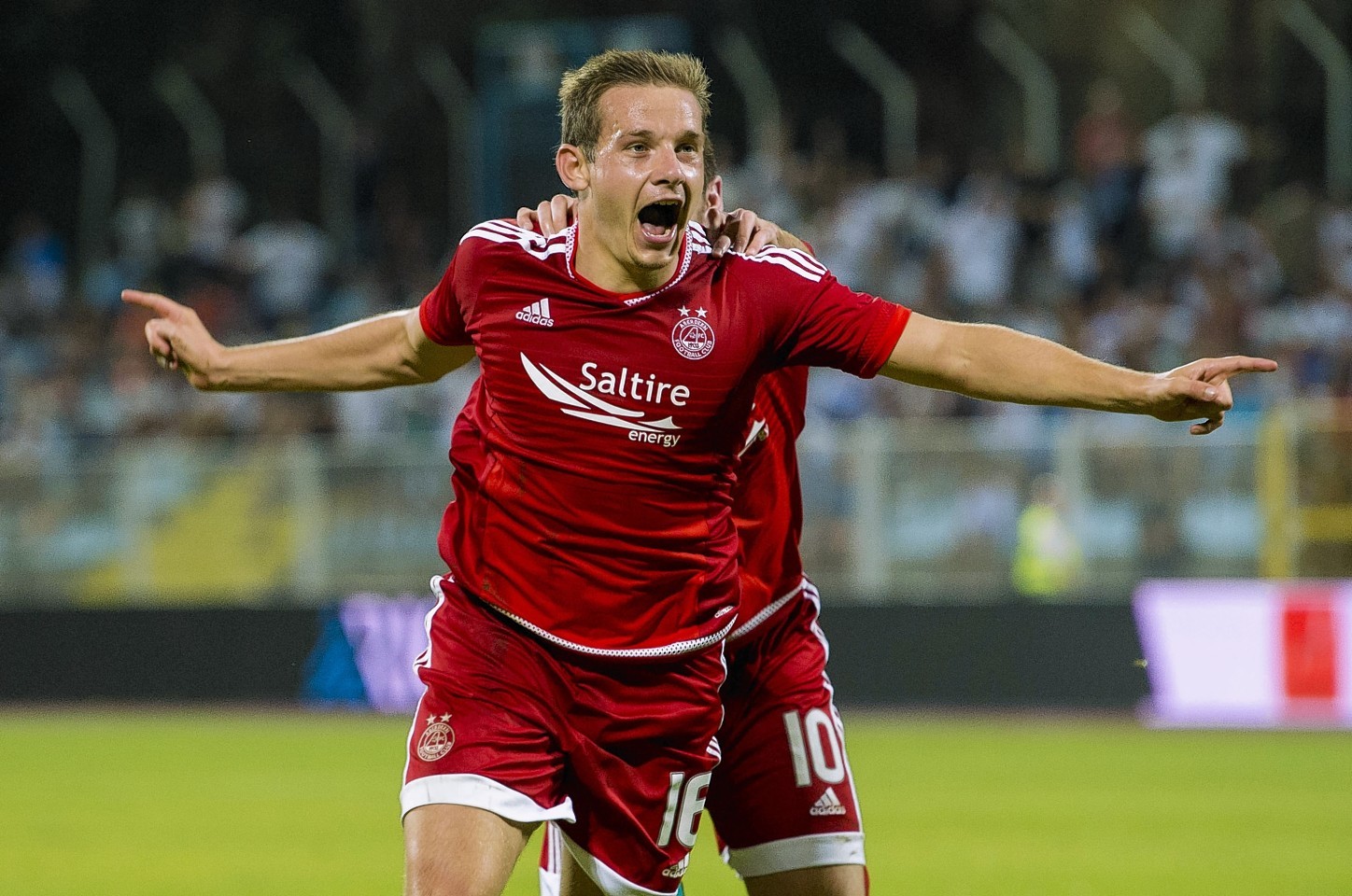 Aberdeen's Peter Pawlett celebrates after giving his side the two goal advantage