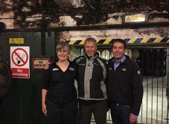 Roman Abramovich took in the Laphroig distillery  while visiting Islay