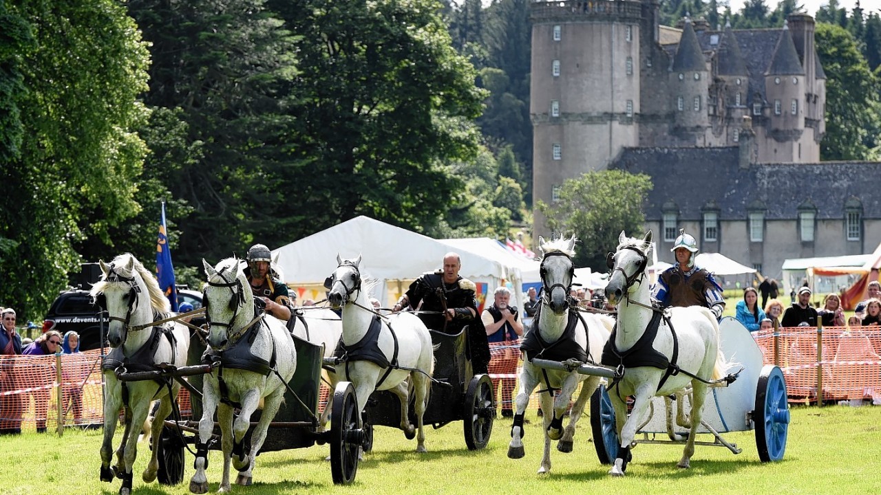 Rumbling Romans and Wicked Warriors , Castle Fraser