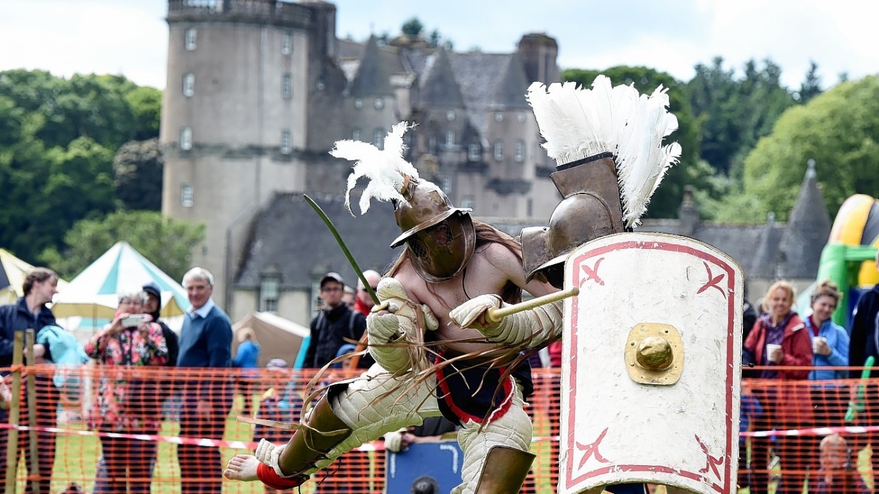Rumbling Romans and Wicked Warriors , Castle Fraser