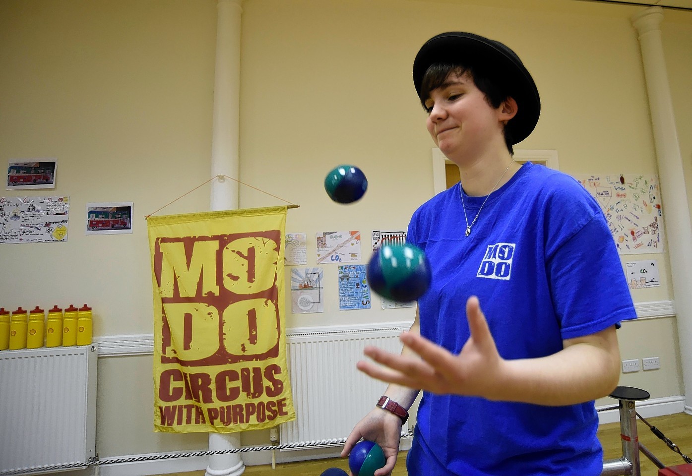 Ellie Moore of Theatre Modo demonstrates her juggling skills.