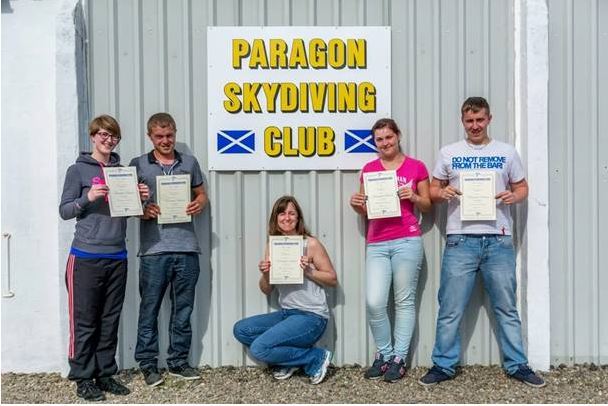 The brave skydivers