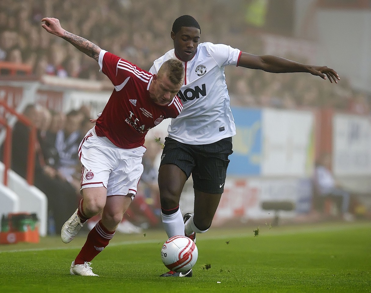 Blackett played for a Manchester United team against Aberdeen in the Neil Simpson benefit match in 2012. 