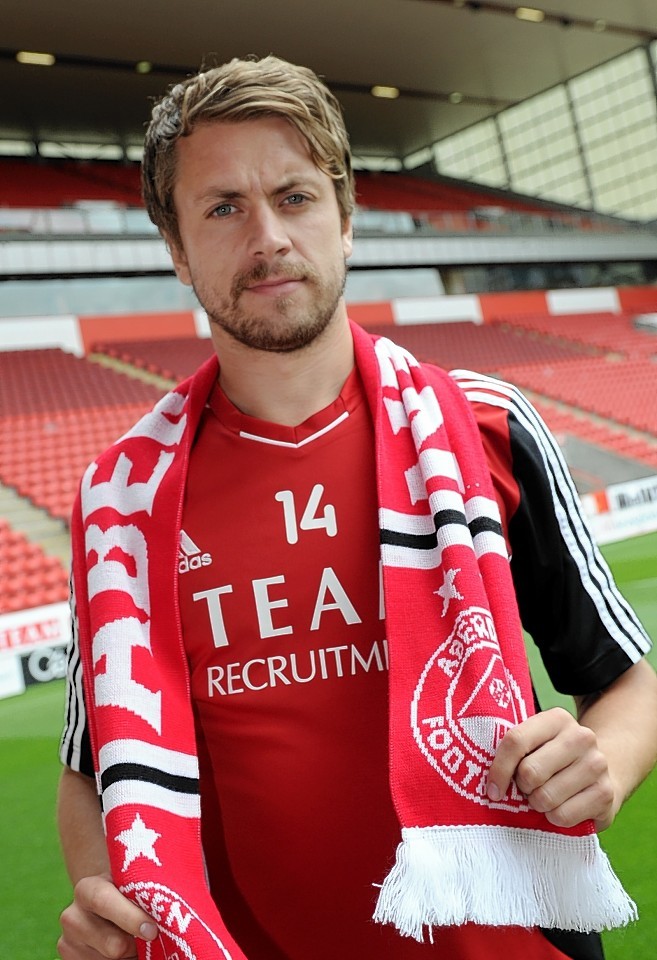 Former Aberdeen man Kári Árnason