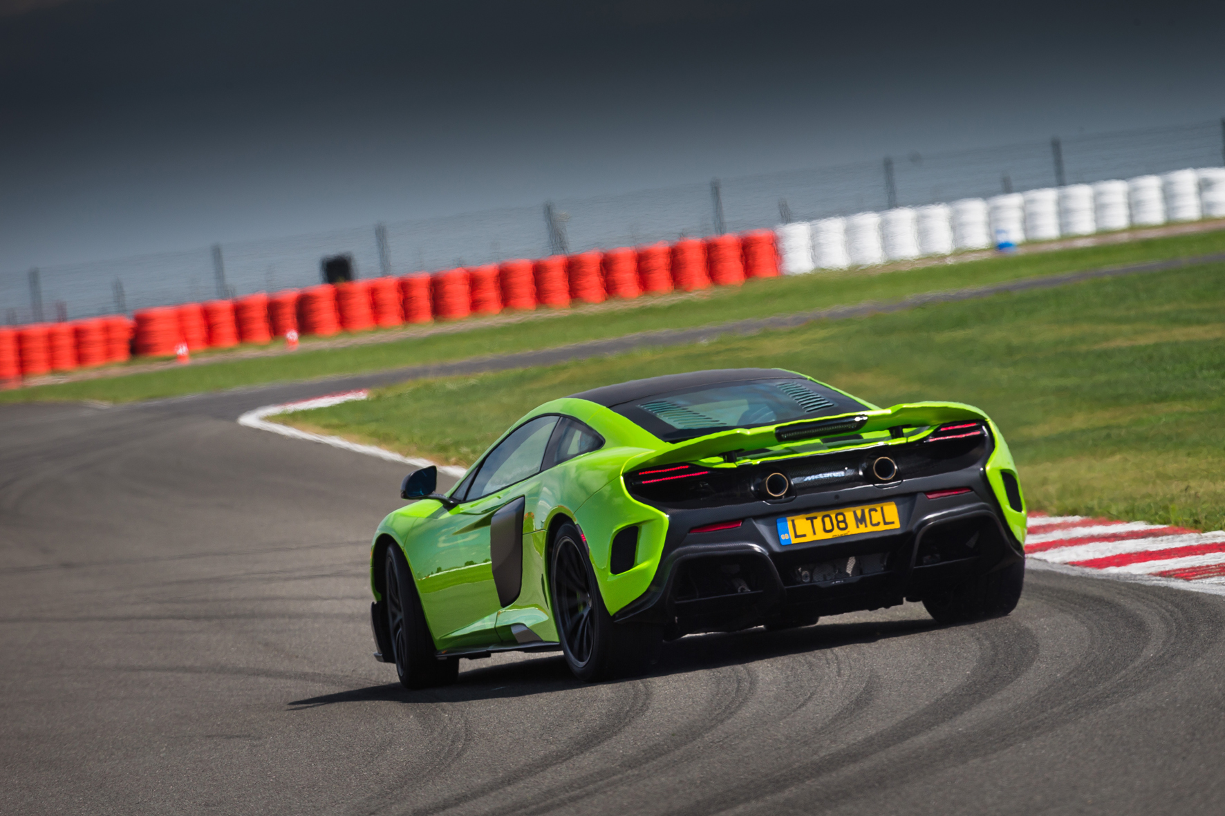 2015 McLaren 675LT