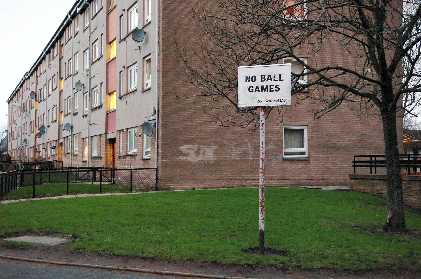 No Ball Games signs at Gordon Mills Cres, Tillydrone.