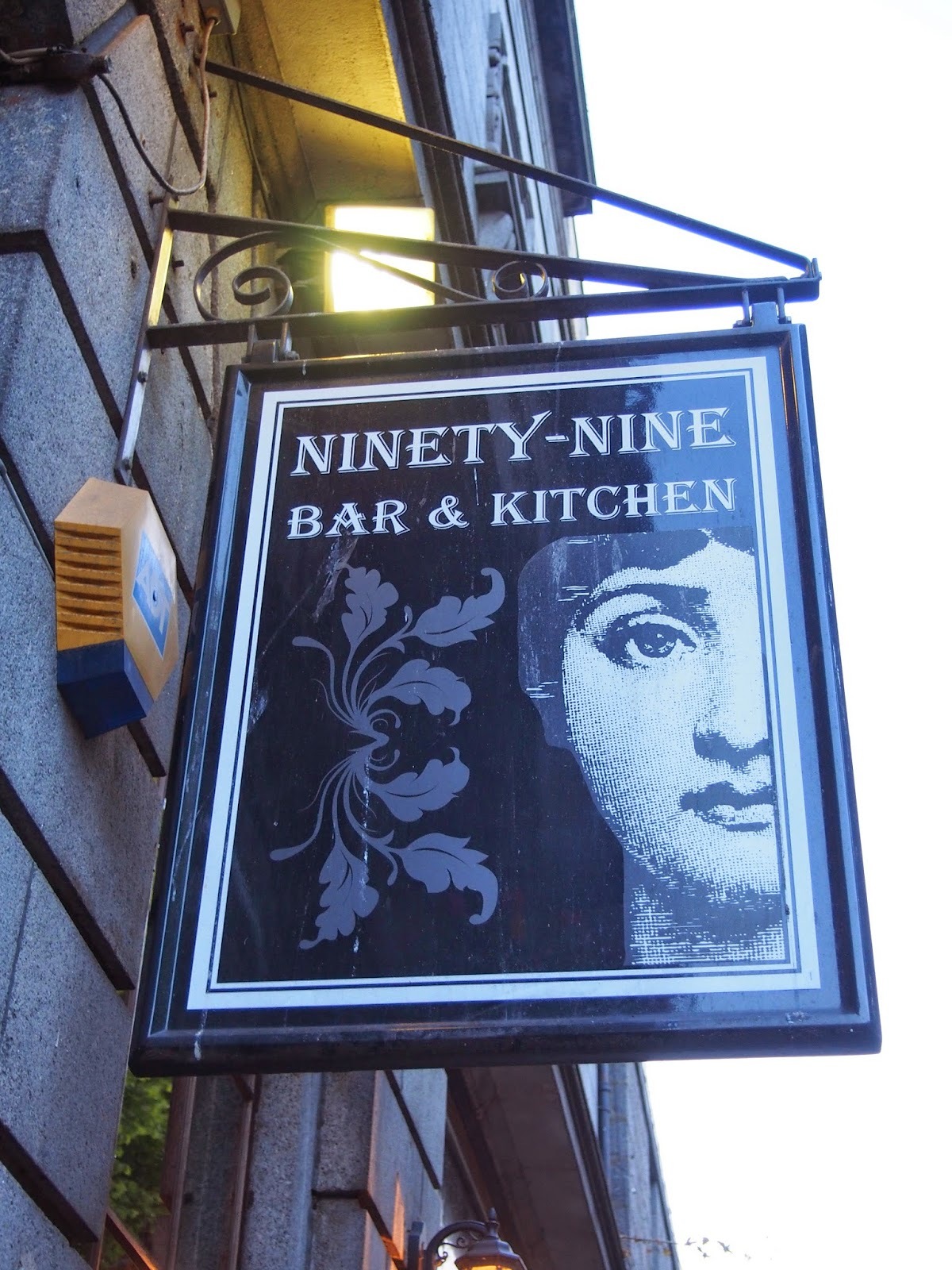 Ninety Nine Bar and Kitchen: Trendy doesn't even come close 